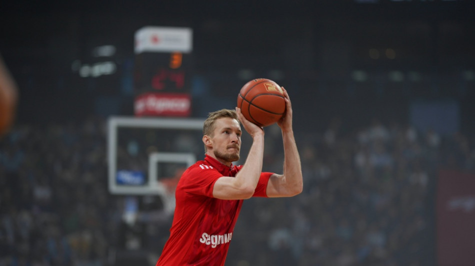 Giffey rettet Bayern Hauptrundensieg - Alba muss ins Play-in