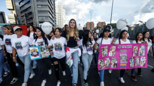 Venezuela denuncia "sequestro" de 66 crianças nos Estados Unidos