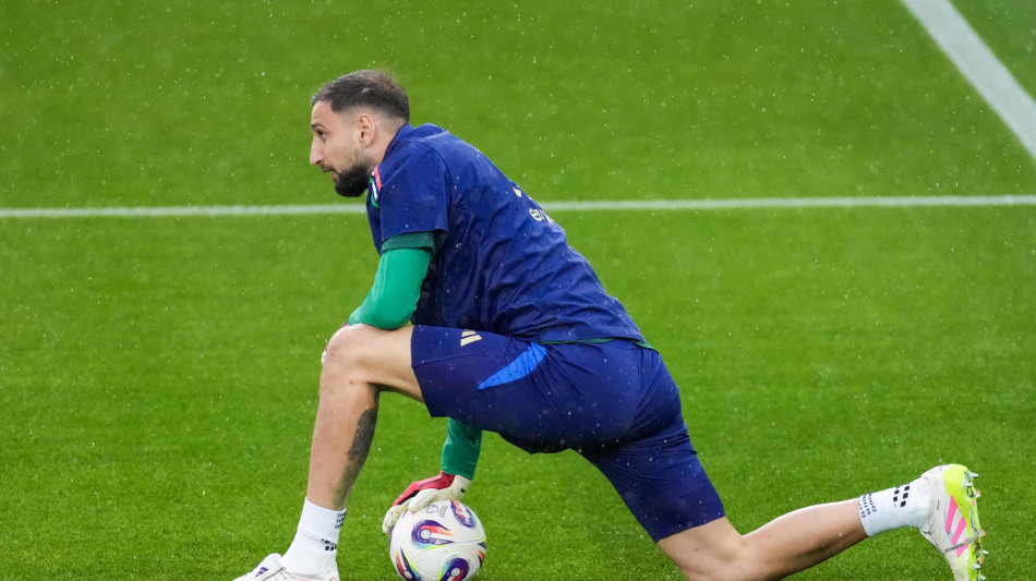 Donnarumma-City e Isak-Liverpool, Premier ultimi colpi