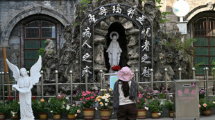 Católicos chinos en duelo por la muerte del papa se preguntan por el futuro de la iglesia