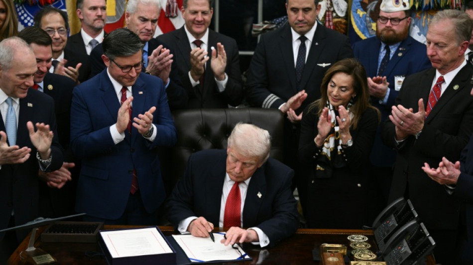 EUA encerram 'shutdown' mais longo da história