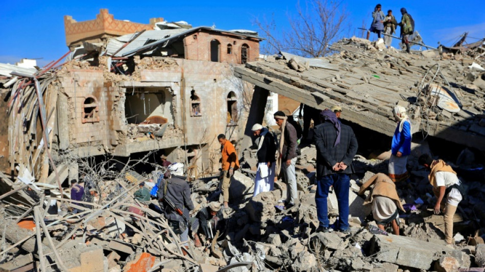 Al menos 11 muertos en bombardeos de coalición en Yemen, tras ataque en Emiratos