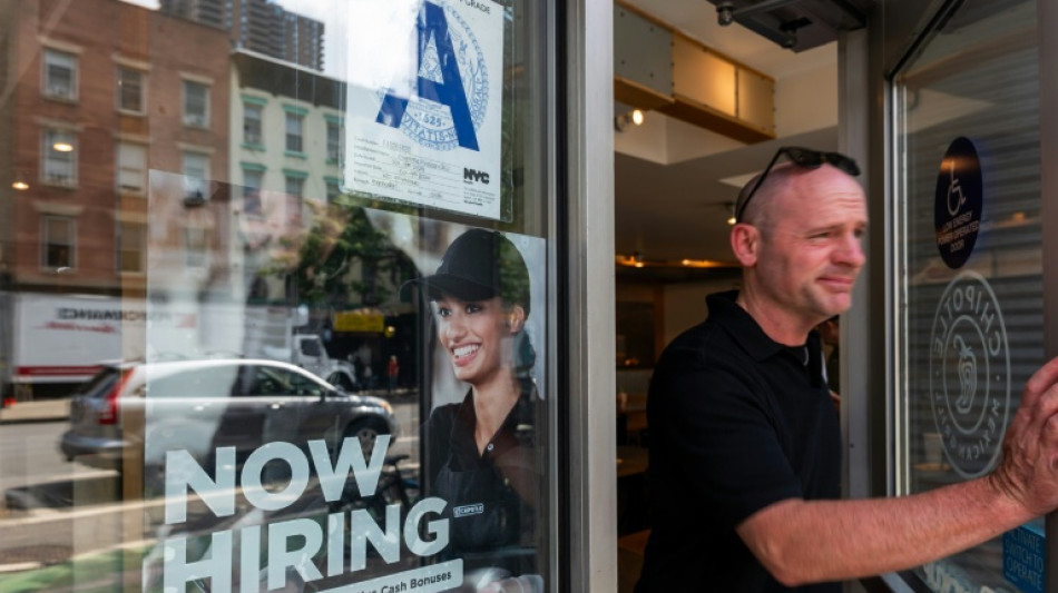 European stocks fall after gains in Asia, US