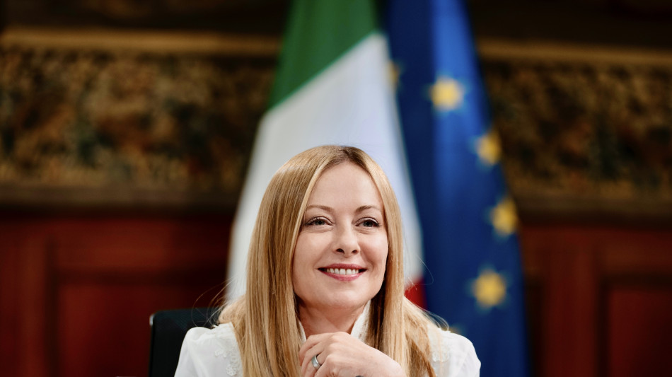 Meloni, sinistra non ci batte in patria, ricorre ai giudici