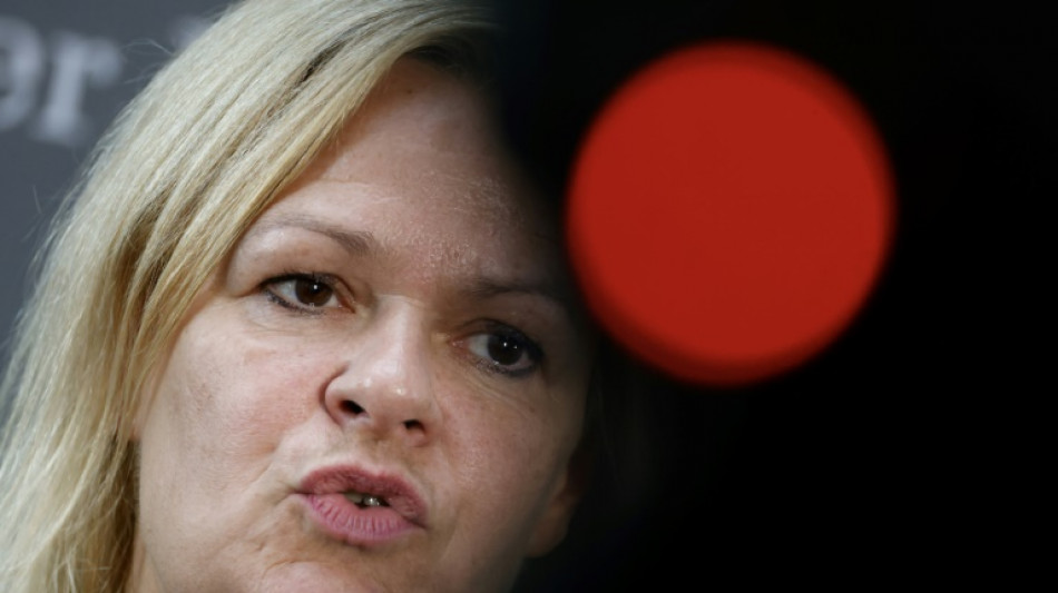 Alemanha refor&ccedil;a controles nas fronteiras com Pol&ocirc;nia e Rep&uacute;blica Tcheca