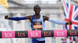 Kelvin Kiptum, cometa eterno del marat&oacute;n 