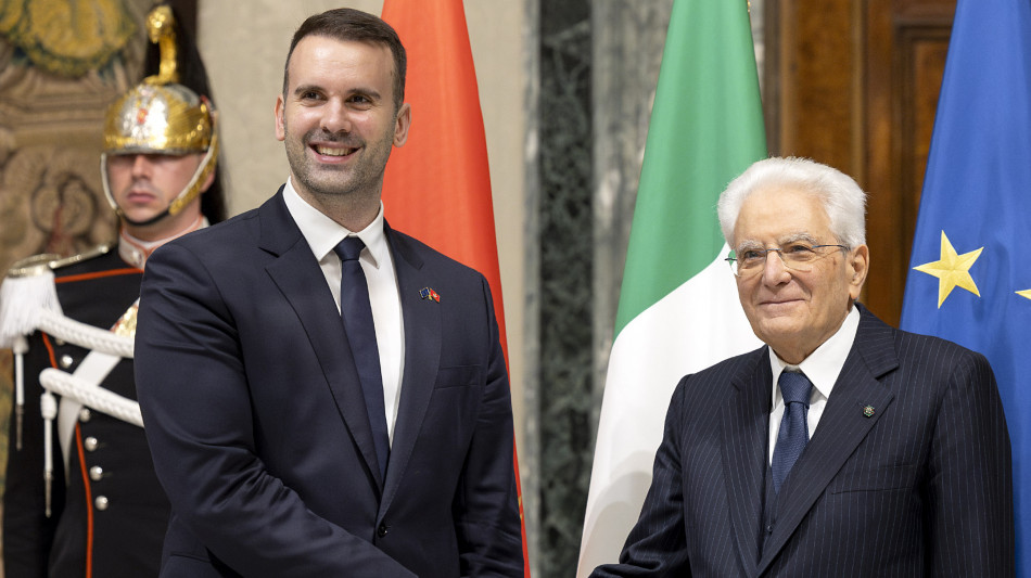 Mattarella ricoverato, intervento programmato