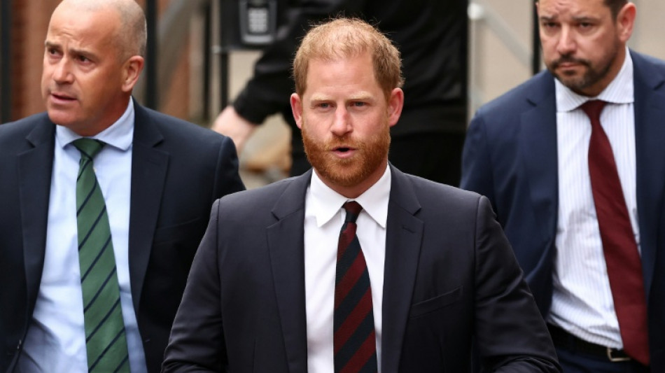 Príncipe Harry insiste em recuperar proteção policial com sua vida 'em jogo'