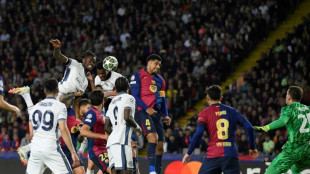 El Barça reacciona a tiempo en un vibrante empate ante el Inter de Milán