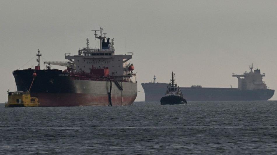 El petr&oacute;leo ampl&iacute;a ganancias mientras Trump eval&uacute;a una propuesta de Ir&aacute;n