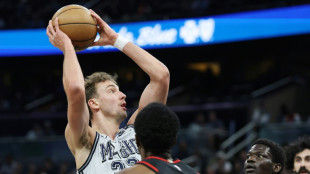 NBA: Wagner und Schröder feiern Siege - Doncic verliert