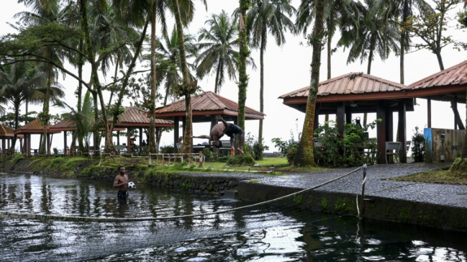 Dans le sud-ouest du Cameroun, le tourisme tente de survivre au conflit séparatiste 