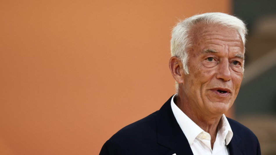 Pour le patron du Medef, Attal, Retailleau et Bardella sont plus "conscients des périls" économiques