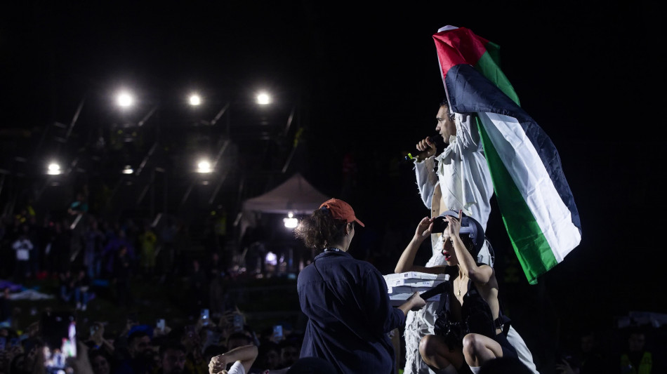 Cosmo, 'Brucia tutto' è il mio urlo in faccia all'orrore