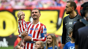 Espagne: l'Atl&eacute;tico Madrid rend hommage &agrave; "la l&eacute;gende" Griezmann, &eacute;mu au larmes