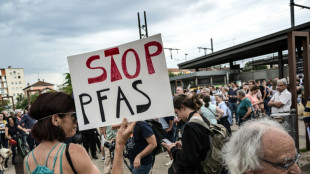 Trois associations saisissent la justice contre les "carences" de l'Etat dans la lutte contre les PFAS