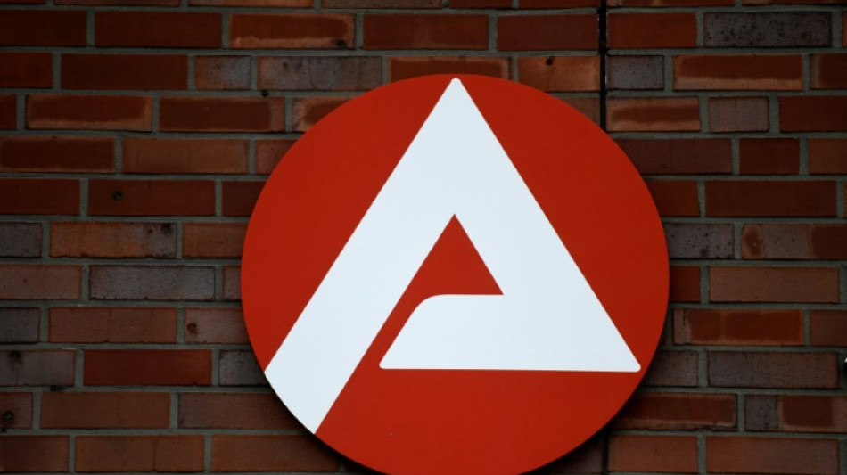 Mini-R&uuml;ckgang: Zahl der Arbeitslosen bleibt im Februar unter drei Millionen 