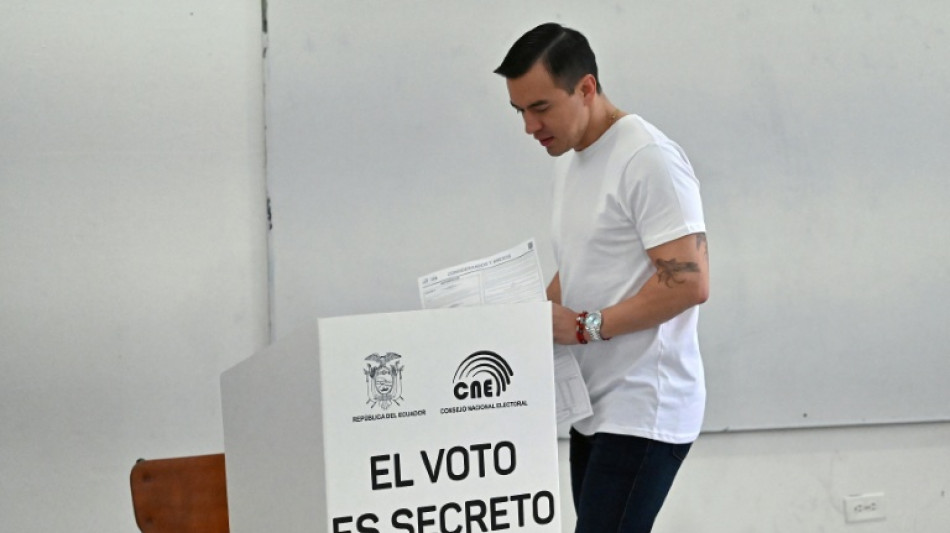 Ecuador stimmt &uuml;ber Wiedereinrichtung ausl&auml;ndischer Milit&auml;rst&uuml;tzpunkte ab