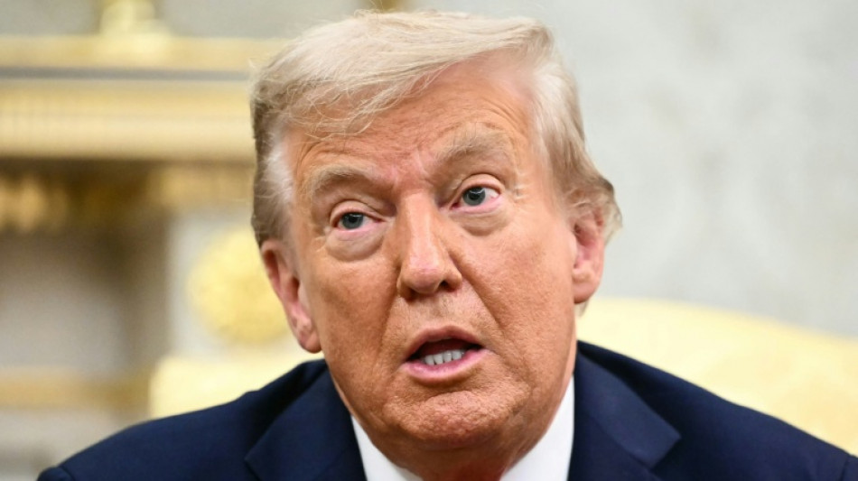 Trump amenaza a China con nuevos aranceles si no exporta sus imanes de tierras raras
