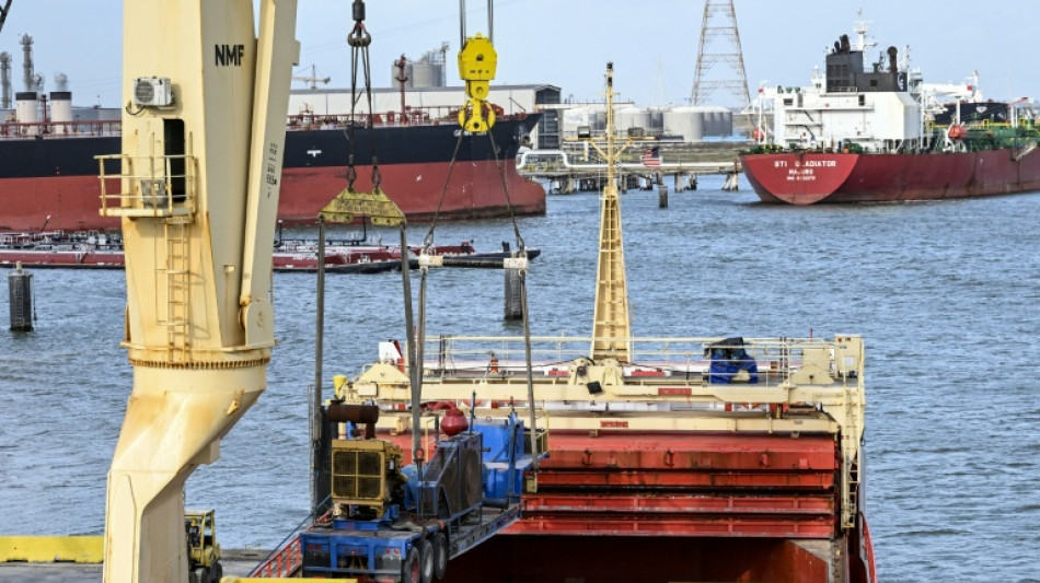 Petr&oacute;leo da Venezuela seduz o setor, mas incerteza freia o entusiasmo