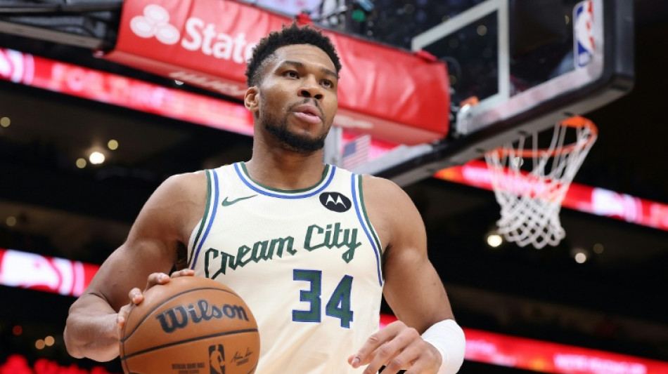 La NBA cierra su mercado en alerta de un "terremoto Antetokounmpo"