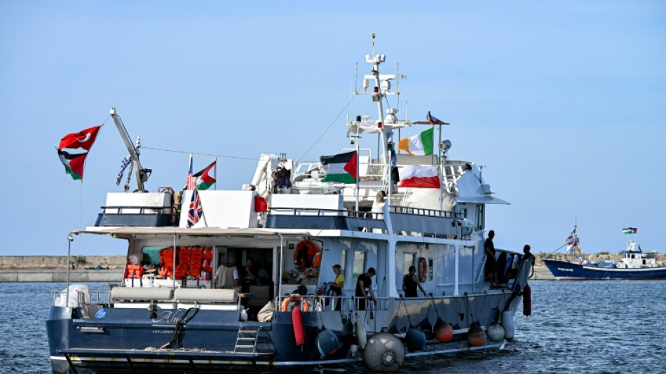 Activistas de flotilla por Gaza denuncian nuevo ataque en el mar